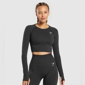 Gymshark vital seamless long sleeve crop top body fit size Medium